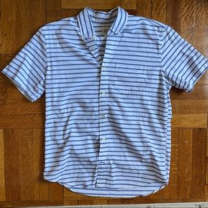 Gap medium short sleeve striped button down